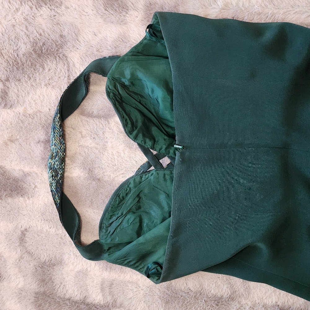 Elegant EMERALD Green Evening Gown - Picture 3 of 4